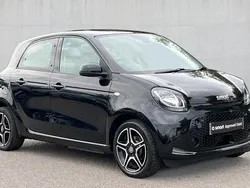 Bodypanels in black Used 2020 Smart ForFour Electric Drive Premium Hatchback | £7,900