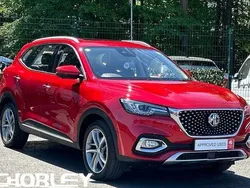 Red Used 2022 MG HS Exclusive SUV | £15,805 (Good price)