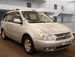 Silver Used 2009 Kia Sedona MPV | £2,198 (Good price)