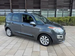 Grey Used 2013 Citroën C3 Picasso Exclusive MPV | £4,995 (Fair price)