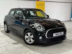 Black Used 2018 Mini Cooper Hatch Hatchback | £8,995 (Fair price)