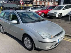 Silver Used 2002 Ford Focus Ghia Estate | £1,500 (Fair price)