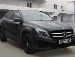 Mercedes 220