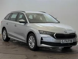 Brilliant silver metallic New 2024 Skoda Octavia SE Technology Estate | £25,000 (Good price)