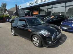 Black Used 2016 Mini ONE Hatch Hatchback | £6,750 (Fair price)