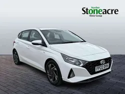White Used 2022 Hyundai i20 SE Hatchback | £12,495 (Fair price)