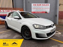 White Used 2014 VW Golf VII GTD | £8,490 (Expensive)