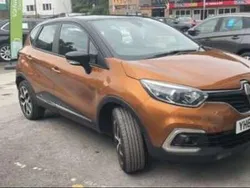 Orange/black Used 2017 Renault Captur Dynamique SUV | £7,530 (Fair price)