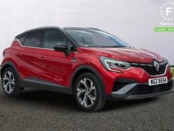 Red/black Used 2022 Renault Captur LE SUV | £16,099 (Fair price)