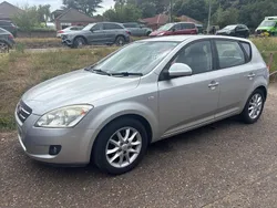 Silver Used 2009 Kia Ceed Hatchback | £1,995 (Expensive)