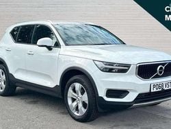 White Used 2018 Volvo XC40 Momentum SUV | £18,742 (Fair price)