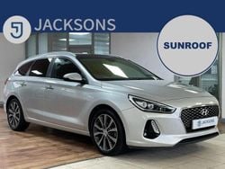 Silver Used 2018 Hyundai i30 Premium SE Estate | £9,900 (Fair price)