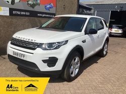 White Used 2017 Land Rover Discovery Sport SE SUV | £9,995 (Good price)