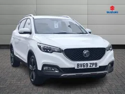 White Used 2019 MG ZS Exclusive Sedan | £11,649 (Fair price)