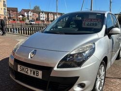 Silver Used 2012 Renault Scénic III MPV | £1,999 (Good price)
