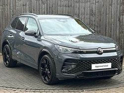 Used 2025 VW Tiguan SUV | £35,599 (Expensive)