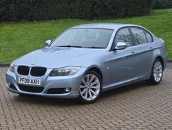 Blue Used 2009 BMW 318 Sedan | £1,995 (Fair price)