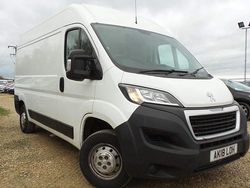 White Used 2018 Peugeot Boxer Van | £14,481 (Expensive)