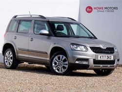 Beige Used 2017 Skoda Yeti Drive SUV | £20,940 (Expensive)