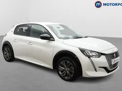 White Used 2022 Peugeot e-208 Allure Premium Hatchback | £10,999 (Good price)