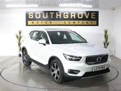 White Used 2020 Volvo XC40 Inscription SUV | £25,389 (Fair price)
