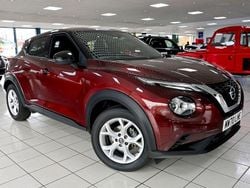 Burgundy red Used 2020 Nissan Juke N-Connecta SUV | £12,589 (Good price)