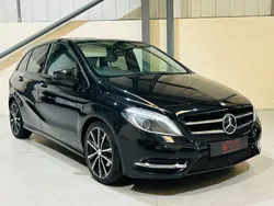 Black Used 2012 Mercedes B180 MPV | £8,500 (Fair price)