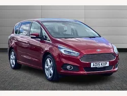 Red Used 2015 Ford S-MAX Titanium MPV | £10,392 (Fair price)
