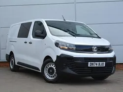 White New 2024 Vauxhall Vivaro S Van | £22,995 (Fair price)