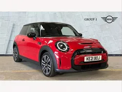Chili red Used 2021 Mini Cooper S Level 2 Hatchback | £12,995 (Fair price)