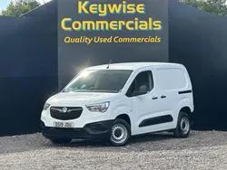 White Used 2019 Vauxhall Combo Edition MPV | £8,990 (Fair price)