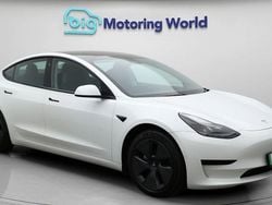 White Used 2021 Tesla Model 3 Standard Range Plus Sedan | £19,100 (Fair price)