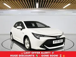 White Used 2021 Toyota Corolla Hatchback | £15,999 (Good price)