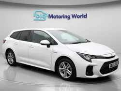 White Used 2023 Suzuki Swace Estate | £16,600 (Good price)