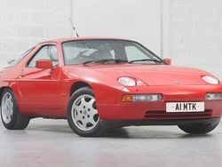 Red Used 1990 Porsche 928 Coupe | £45,000