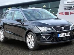 Midnight black Used 2020 Seat Arona SE Technology SUV | £12,684 (Fair price)