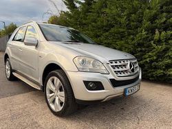 Silver Used 2009 Mercedes ML350 SUV | £5,995 (A bit pricey)