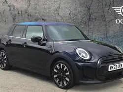 Black Used 2023 Mini Cooper Exclusive Hatchback | £22,400 (Fair price)