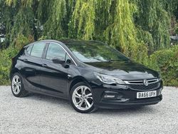 Black Used 2017 Vauxhall Astra SRi Hatchback | £3,995 (Fair price)