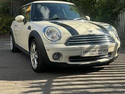 White Used 2009 Mini Cooper Hatch Hatchback | £3,495