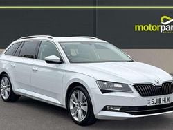 Candy white gloss Used 2018 Skoda Superb SE L Executive Estate | £12,650 (Good price)