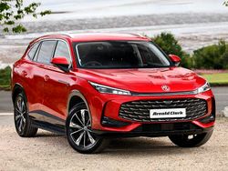 Red New 2024 MG HS Trophy SUV | £28,495 (Fair price)