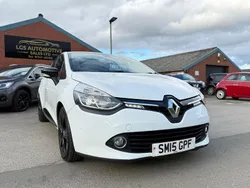 White Used 2015 Renault Clio IV Dynamique Hatchback | £3,495 (Good price)