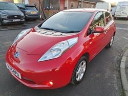 Red Used 2015 Nissan Leaf Acenta Hatchback | £3,950 (Fair price)
