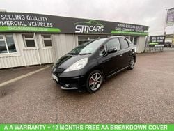 Black Used 2014 Honda Jazz SI Hatchback | £5,850 (Fair price)