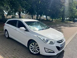 White Used 2013 Hyundai i40 Style Estate | £2,890 (Good price)
