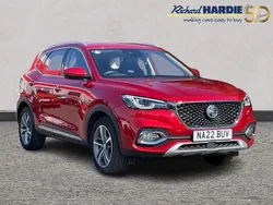 Red Used 2022 MG HS Exclusive SUV | £14,299 (Fair price)