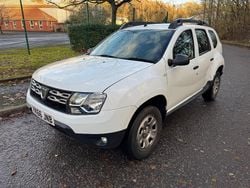 White Used 2016 Dacia Duster Ambiance | £3,495 (Super price)