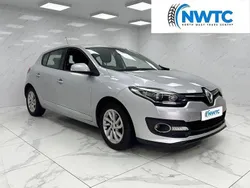 Silver Used 2014 Renault Mégane III Dynamique Hatchback | £2,201 (Super price)