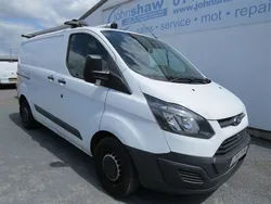 White Used 2016 Ford Transit Custom Van | £10,500 (Fair price)